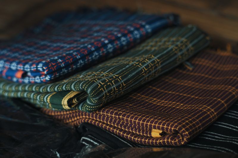 Seragam kantor Batik Soehadi